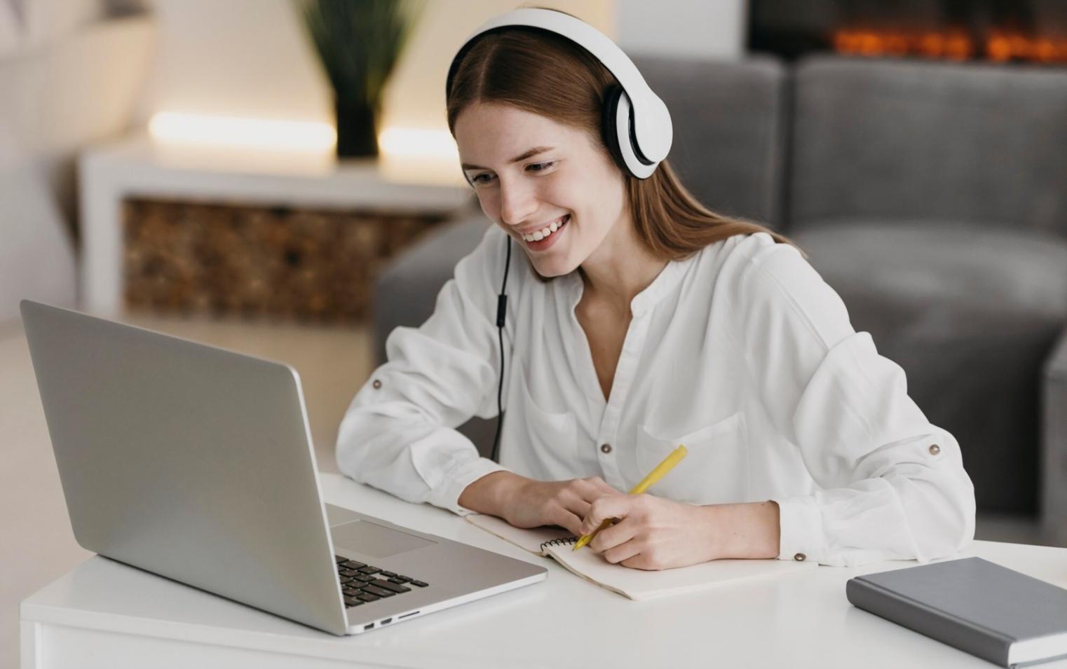 Ambiente di lavoro per video editing